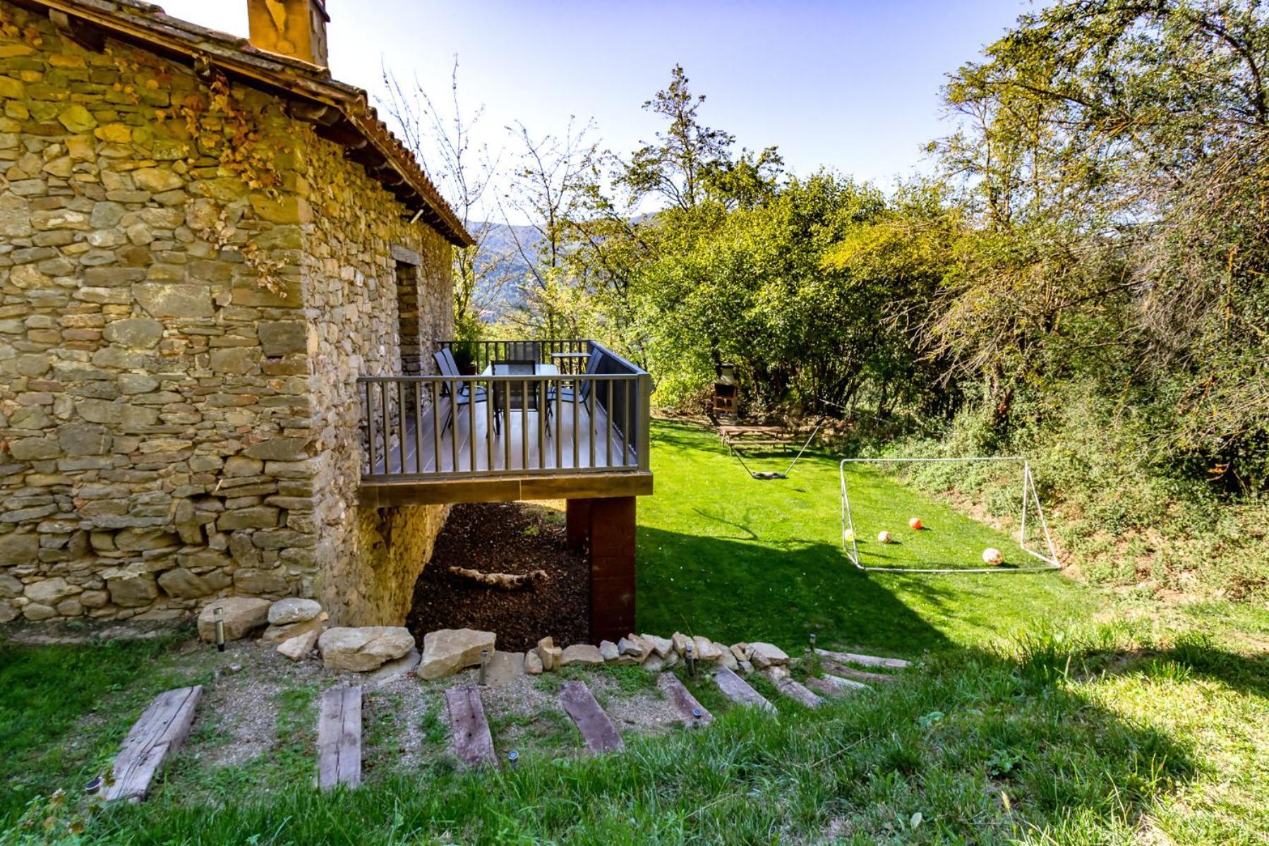 M De Puigsec Mas Rural Al Ripolles Girona Exterior foto